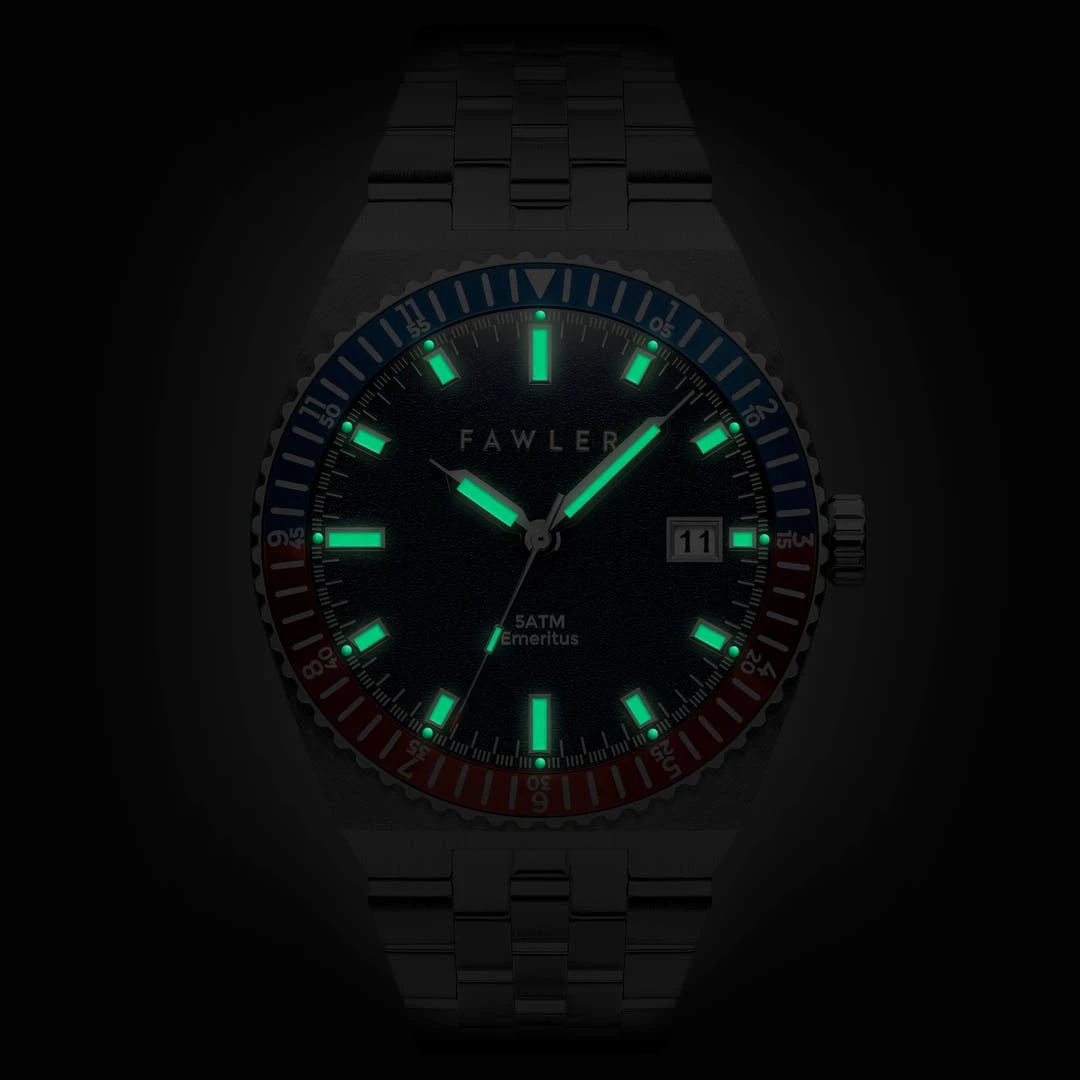 Fawler Emeritus | Montre En Acier Inoxydable à Lunette Bleue Et Rouge 4 Fawler Emeritus | Montre En Acier Inoxydable à Lunette Bleue Et Rouge – Image 2