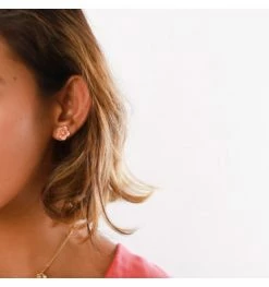 Boucles D’oreilles Puces Dafne, Marque Franck Herval | Bijoux Totem. 7 Boucles D’oreilles Puces Dafne, Marque Franck Herval | Bijoux Totem. -Montres bracelet Soldes franck herval boucles doreilles dafne 5