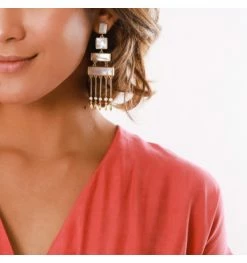 Boucles D’oreilles Louise, Marque Franck Herval | Bijoux Totem. 7 Boucles D’oreilles Louise, Marque Franck Herval | Bijoux Totem. -Montres bracelet Soldes franck herval boucles doreilles louise 1