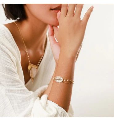 Bracelet Sherine, Marque Franck Herval | Bijoux Totem. 4 Bracelet Sherine, Marque Franck Herval | Bijoux Totem. – Image 2