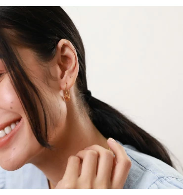 Dormeuses Cœur Lovely, Marque Franck Herval | Bijoux Totem. 4 Dormeuses Cœur Lovely, Marque Franck Herval | Bijoux Totem. – Image 2