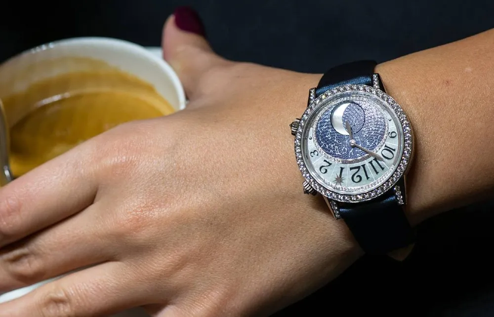 Montres bracelet Soldes 3 Montres bracelet Soldes -Montres bracelet Soldes jaeger lecoultre rendez vous