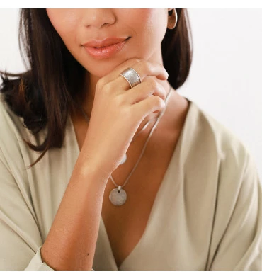 Bague Bandeau Ukiyo Nami, Marque Ori Tao | Bijoux Totem 4 Bague Bandeau Ukiyo Nami, Marque Ori Tao | Bijoux Totem – Image 2