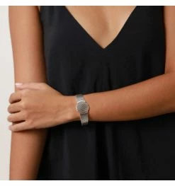 Bracelet Menotte Large Mamba Noir, Marque Ori Tao | Bijoux Totem 7 Bracelet Menotte Large Mamba Noir, Marque Ori Tao | Bijoux Totem -Montres bracelet Soldes ori tao bijoux bracelet mamba noir 1