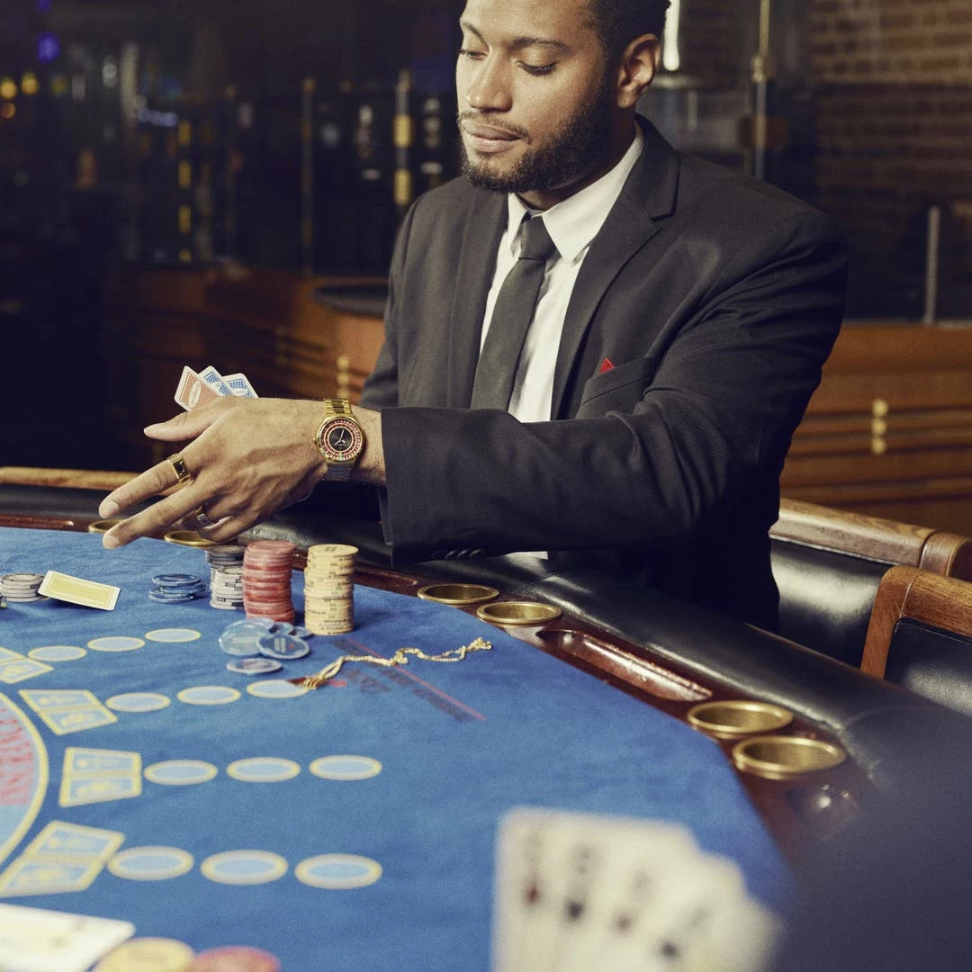 Seizmont Ace | Montre Roulette En Acier Inoxydable Doré 6 Seizmont Ace | Montre Roulette En Acier Inoxydable Doré – Image 4