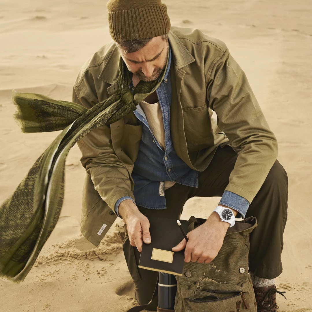 Fawler Scout | Montre Militaire Blanche à Bracelet NATO En Série Limitée 5 Fawler Scout | Montre Militaire Blanche à Bracelet NATO En Série Limitée – Image 3