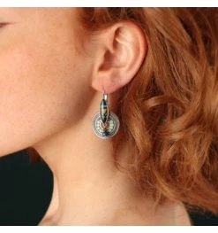 Dormeuses Bleues Madame Rêve, Marque Taratata Bijoux | Bijoux Totem -Montres bracelet Soldes taratata bijoux dormeuses madame reve 4