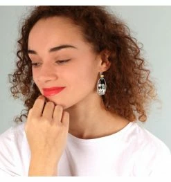 Dormeuses Asymétriques Tricky, Marque Taratata Bijoux | Bijoux Totem -Montres bracelet Soldes taratata bijoux dormeuses tricky 2